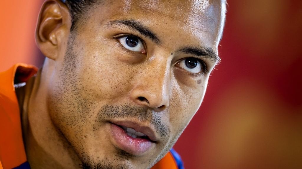 Van Dijk and Aké hit by criticism: 'Some things have happened, yes'
