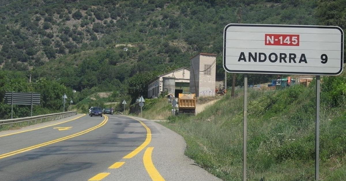 Govern demana a Catalunya que el bloqueig dels pagesos no afecti l'accés fronterer