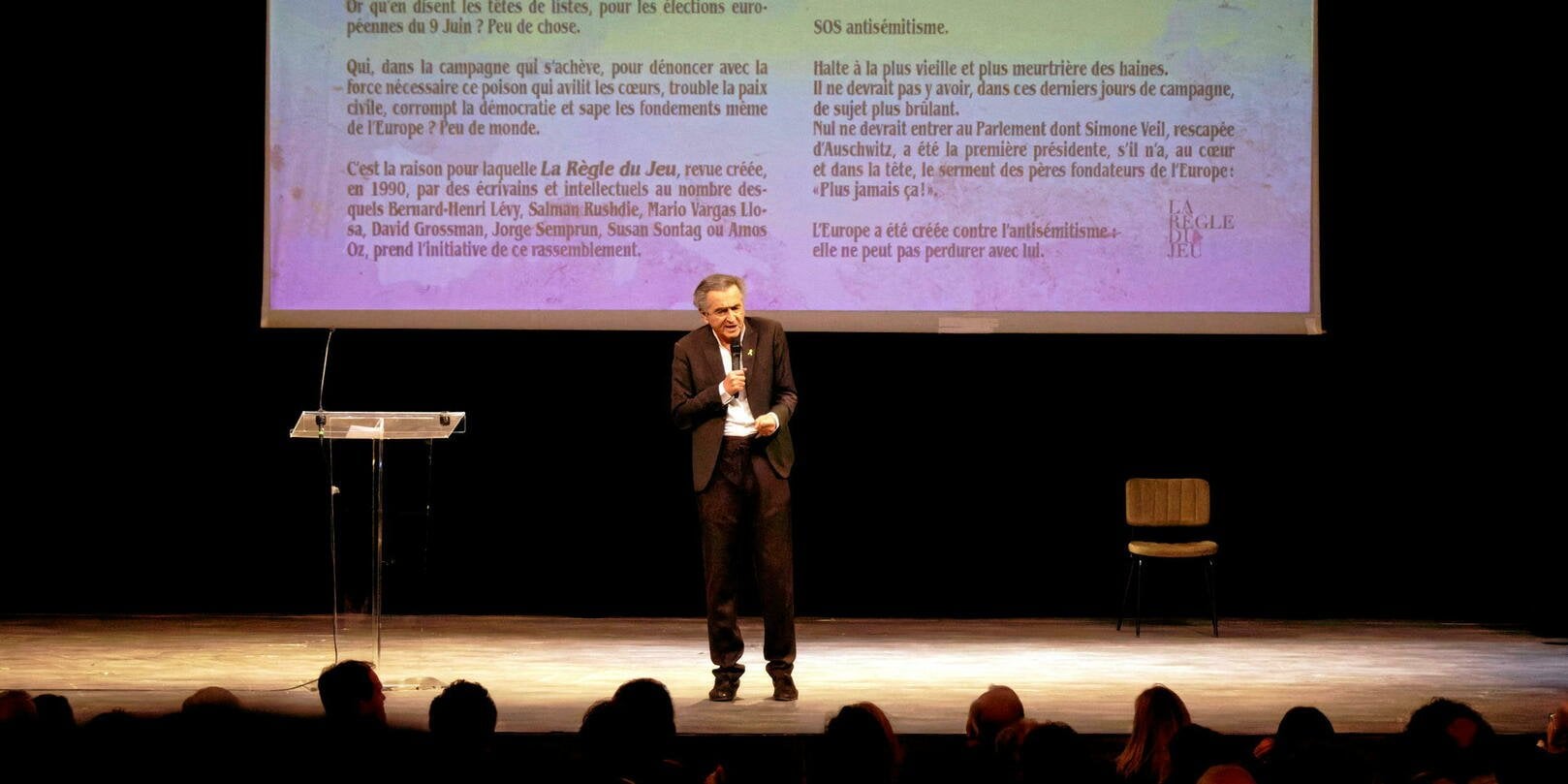 « La France moisie est de retour » : à Paris, des personnalités mobilisées contre l'antisémitisme