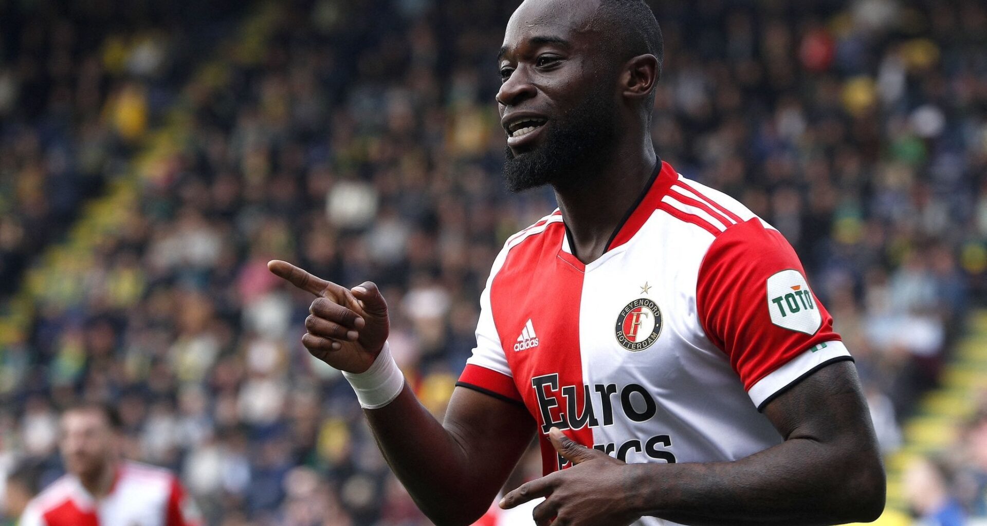 [Romano] Lutsharel Geertruida has been added to the list of CBs monitored by PSG