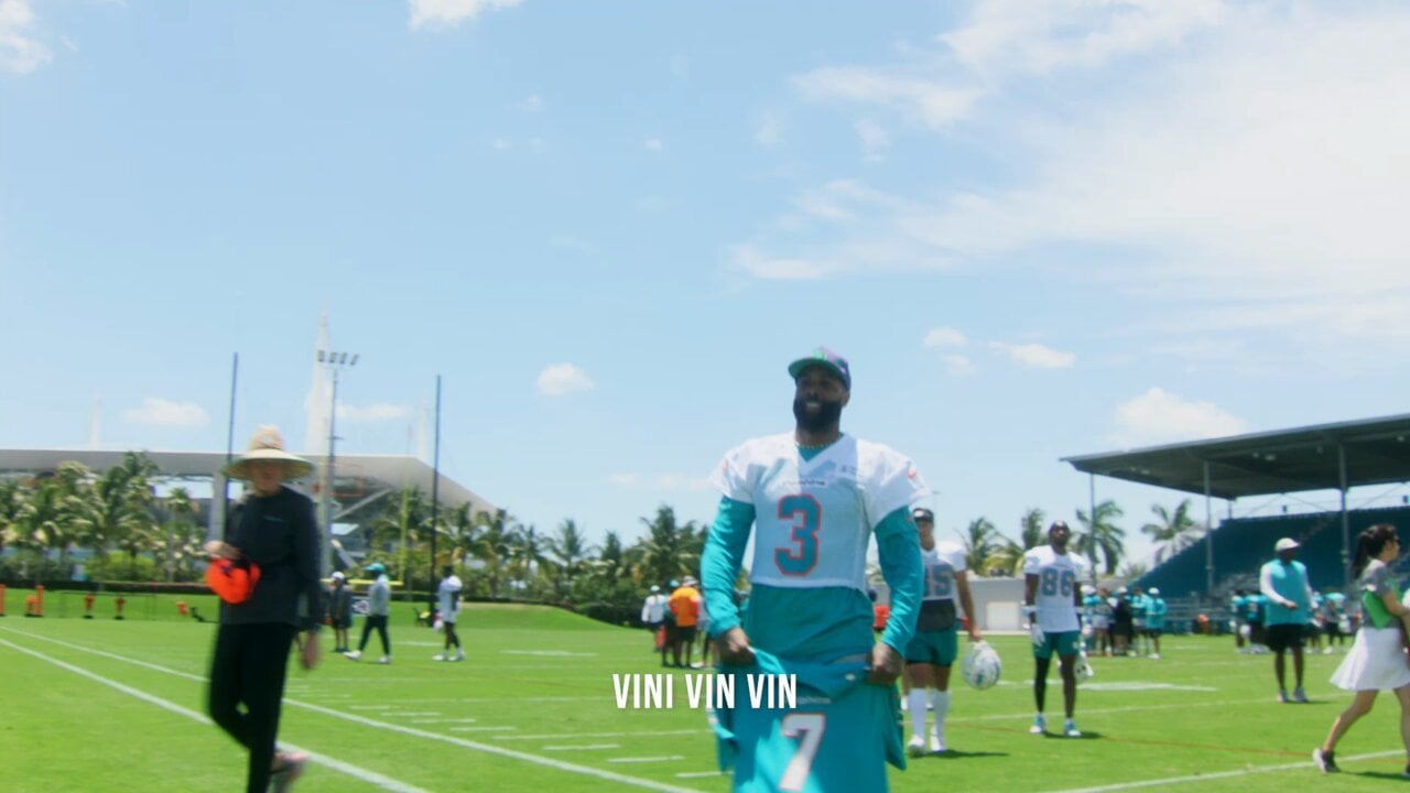 [Miami Dolphins] Vinicius and Militão visit Dolphins minicamp
