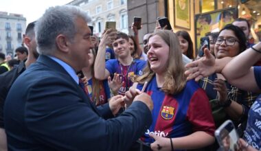 Barcelona fans’ two requests to Laporta