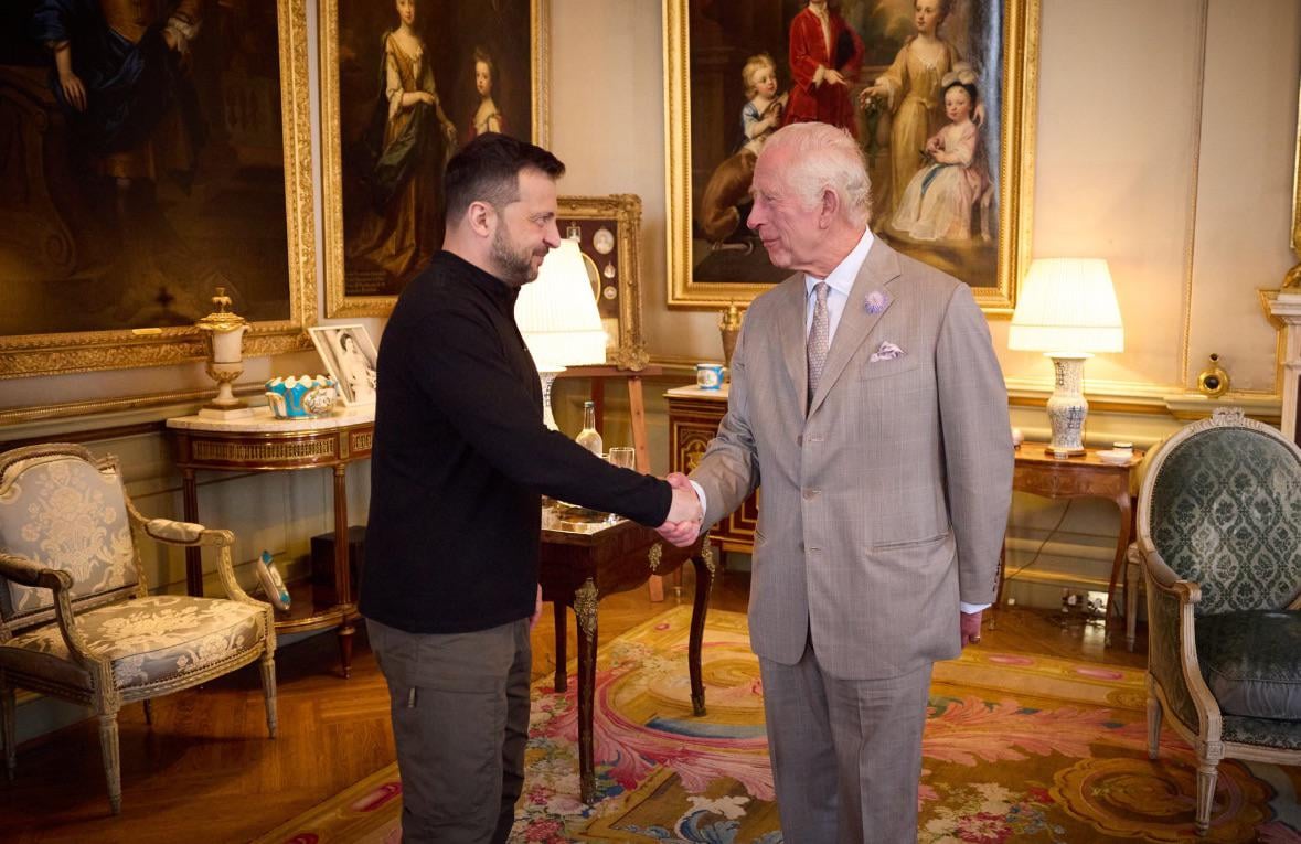 President Zelenskyy met with King Charles - the UK remains one of Ukraine’s closest and most important allies! Slava Ukrainii! 👑 🇬🇧💙💛🇺🇦