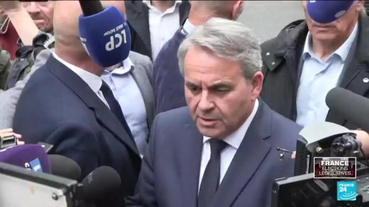 Eric Ciotti est exclu des LR après son alliance avec le RN • FRANCE 24