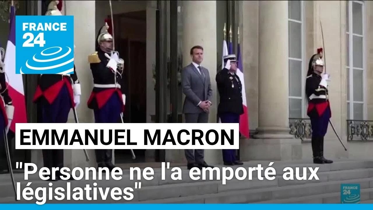 Emmanuel Macron demande aux "forces politiques républicaines" de s'accorder, la gauche scandalisée