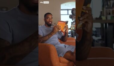 Internet reacts to no-look penalty