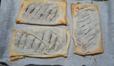 Apple Pie Egg Rolls 🍎 (160 Kcal Each!)