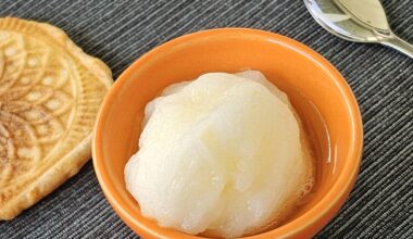 A delicious homemade Lemon Sorbet!