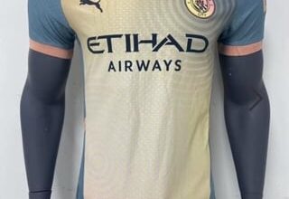 Alleged 4th kit