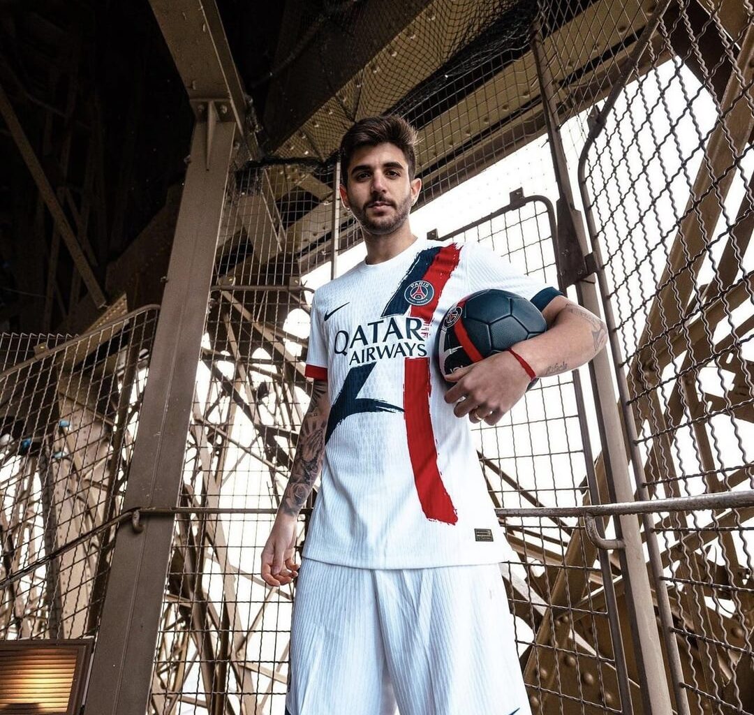 New Away Kit for 24/25 Season 🔴🔵!!