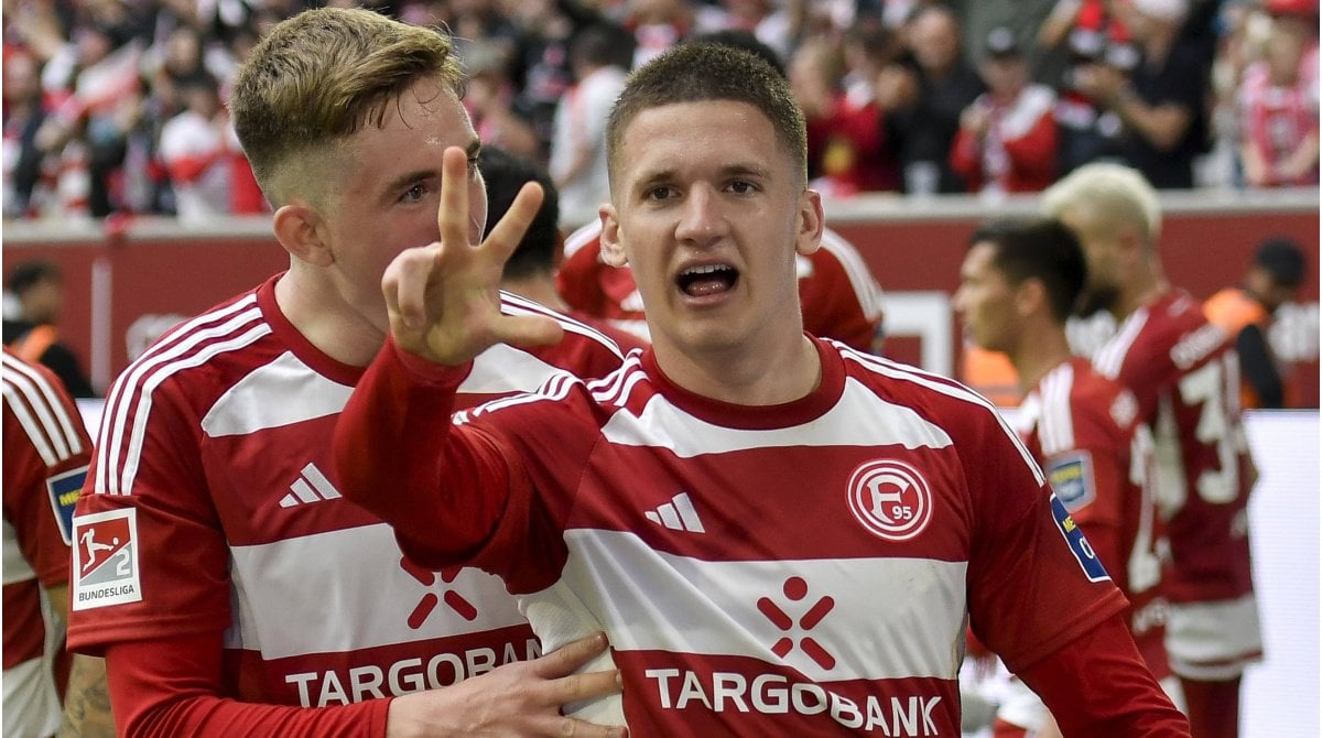 Belgische Medienberichte: Tzolis vor Wechsel zum FC Brügge