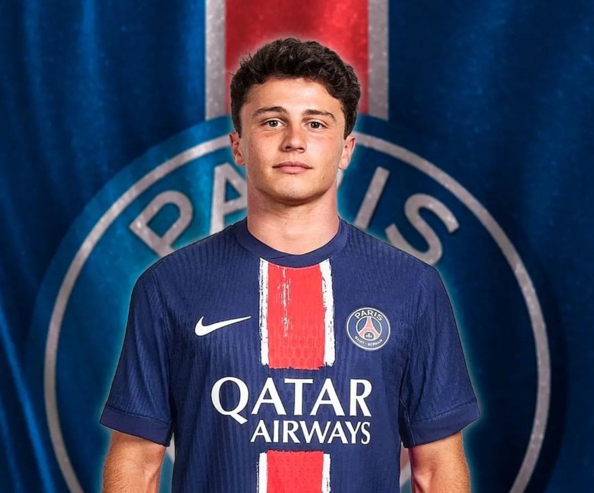 [Fabrizio Romano] Key hours ahead for Paris Saint-Germain to formally seal João Neves deal!  Agreement almost done since last week, one more meeting will take place to sort details for fee around €70m.  Renato Sanches will go to Benfica.  It had to be this week and this remains PSG plan.