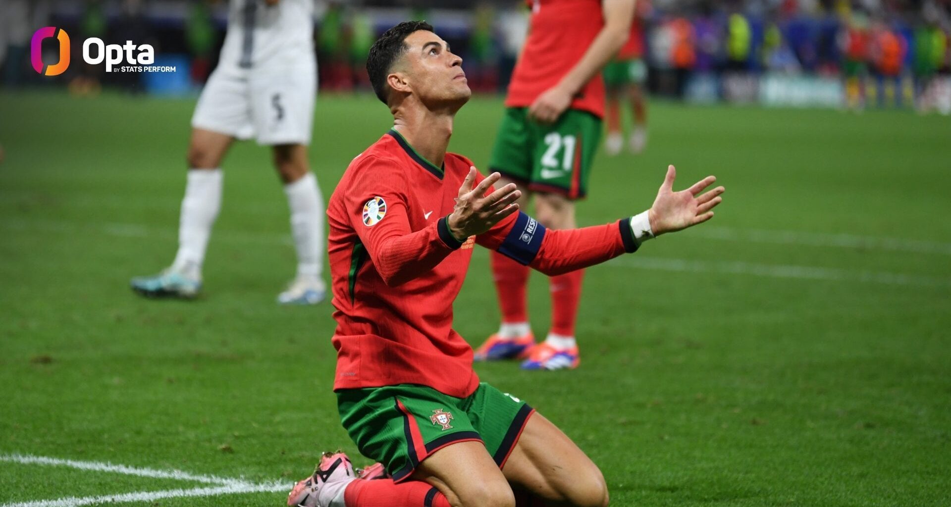 [OptaJoe] 3 - Cristiano Ronaldo has only scored three goals in 20 knockout matches across the World Cup and EURO. Since EURO 2004, that is the same number as Zinedine Zidane, who retired in 2006. Unexpected.