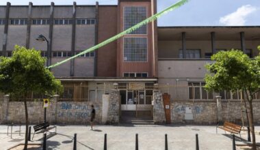 Cinco alumnos denuncian a su profesor por someterles a terapias de conversión sexual
