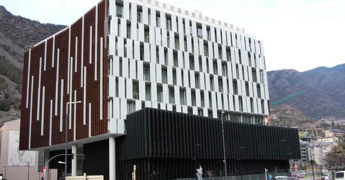 Advocats critiquen la doble pena a la conductora que va donar positiu en marihuana