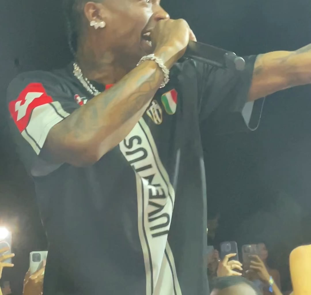 Travis Scott went sicko mode in da club in Cannes 🥳