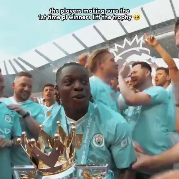 The most beautiful video you’ll see today💙