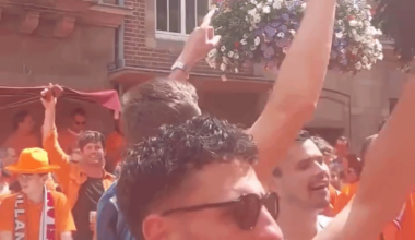 No seguimento do vídeo de porrada entre adeptos da Inglaterra e Países Baixos! Porque o futebol não pode, nem deve, ser base para violência!