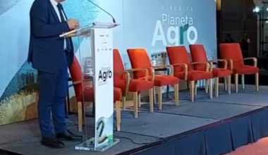 Ángel Samper, consejero de Agricultura y Ganadería de Aragón: “China tiene 1.900 macro granjas dentro de ese espectro de globalización donde Europa me vais a perdonar pero estamos mariconeando”