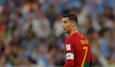 A derrota de Portugal vista lá fora: "o buraco negro do ego" de Ronaldo e "jogou com 10 jogadores"
