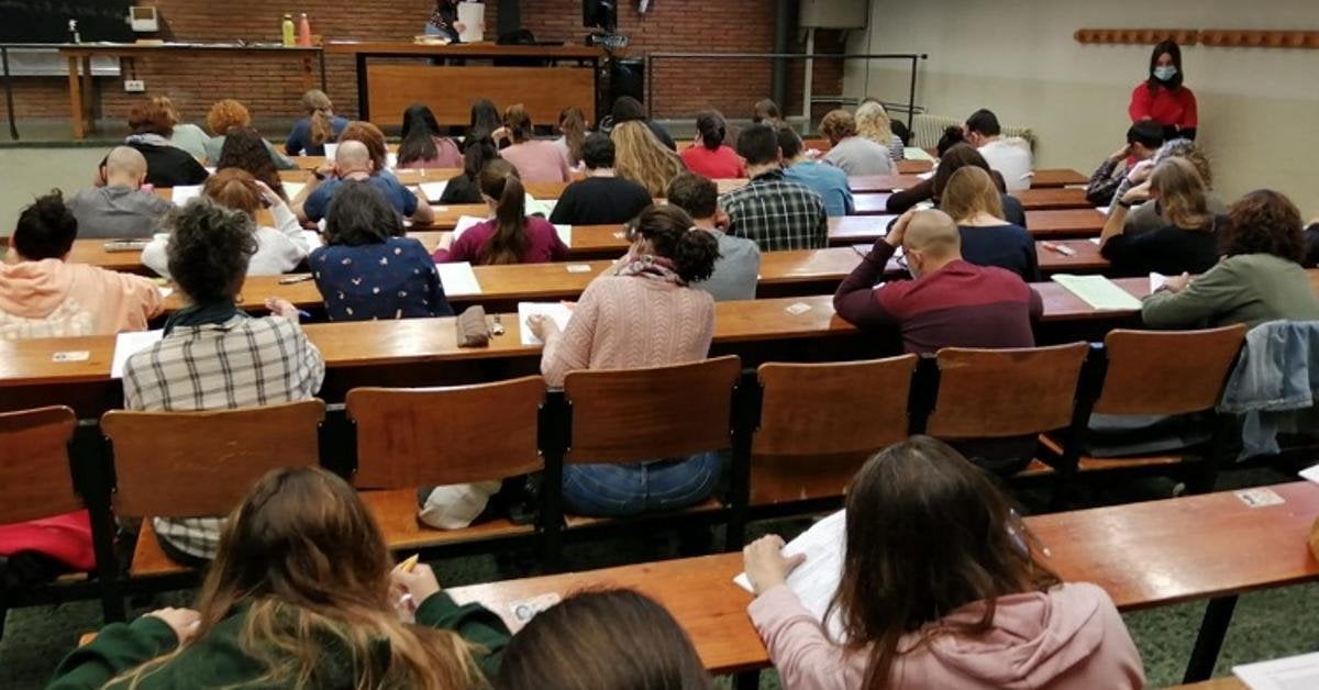 El 80% dels catalanoparlants canvien de llengua si els responen en castellà