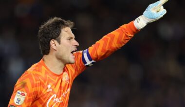 Asmir Begovic Claims Ederson Is the Best Distributor In the Premier League