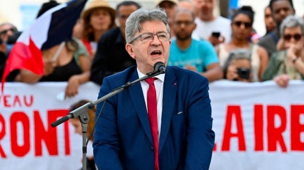 El guanyador dels comicis francesos és partidari d'eliminar el Coprincipat francès per 'arcaic i indigne'