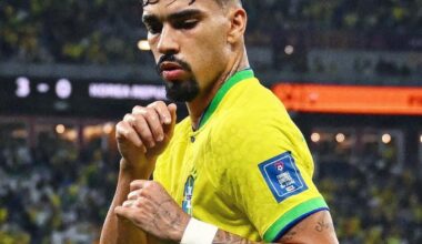 Flamengo have approached West Ham to sign Lucas Paquetá on loan. Negotiations are ongoing on clubs' side