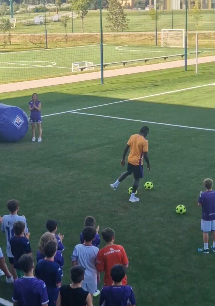 Moise Kean embarrasing himself in florence