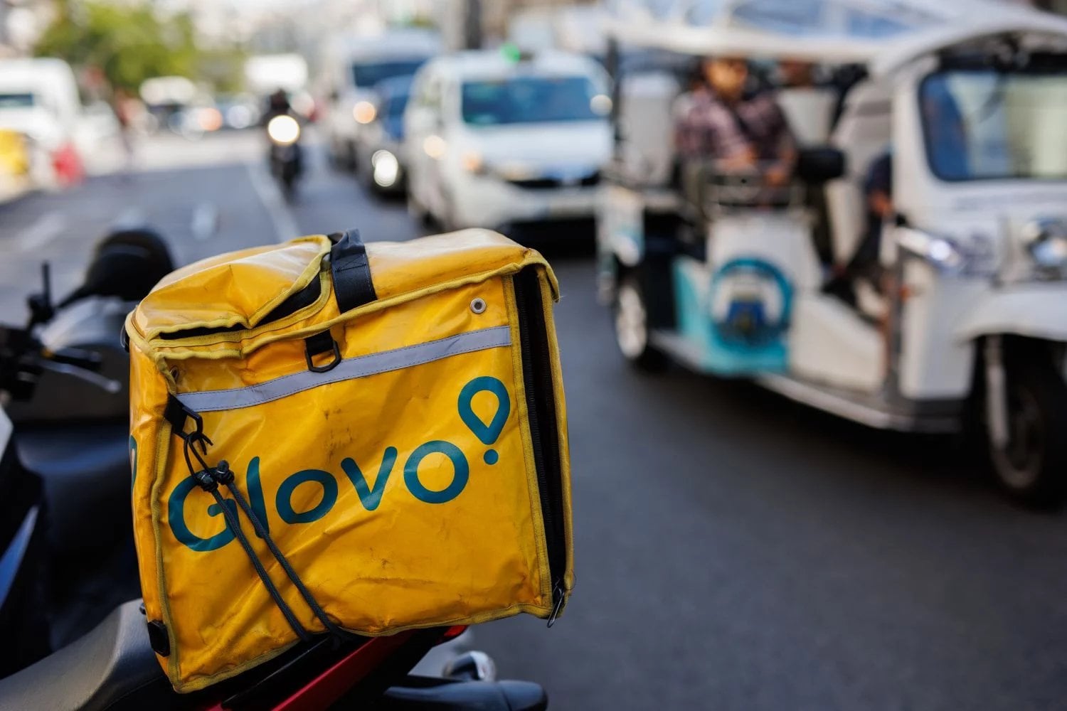 El fundador de Glovo se enfrenta de seis meses a seis años de cárcel por menoscabar el derecho de los trabajadores