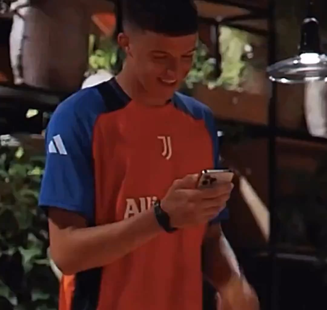 Dusan’s reaction to Tarik Muharemovic rapping 😂