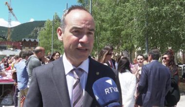 Jordi Alcobé posa sobre la taula si cal o no reglamentar certes activitats en referència a l'accident en parapent