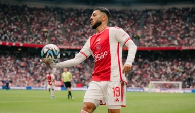 Official: Ajax and FC Metz have reached an agreement on the transfer of Georges Mikautadze on a transfer fee of €13 million.