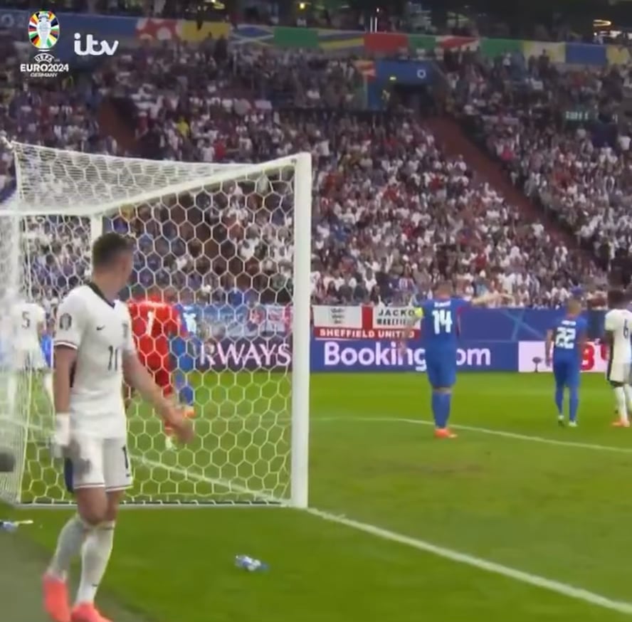 A better view of Jude Bellingham’s bicycle kick goal 😉