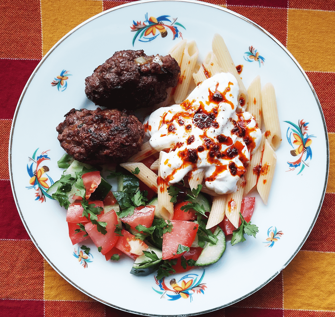 Köfte & Pasta with Yoghurt sauce
