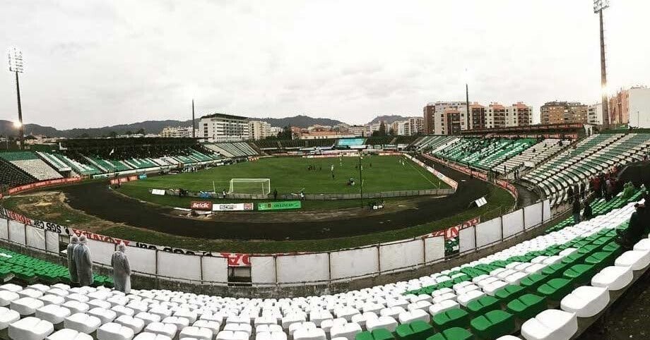 Vitória FC vai começar na 2ª distrital, com projeto para para demolir topos sul e norte para projeto imobiliário, e novo estádio. Inglês com ligações à Sixth Street, empresa bilionária de investimento americana parceira de Real Madrid, Barcelona, etc.. promete saldar todas as dívidas restantes