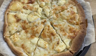 Tarte 4 fromages, patates, onions