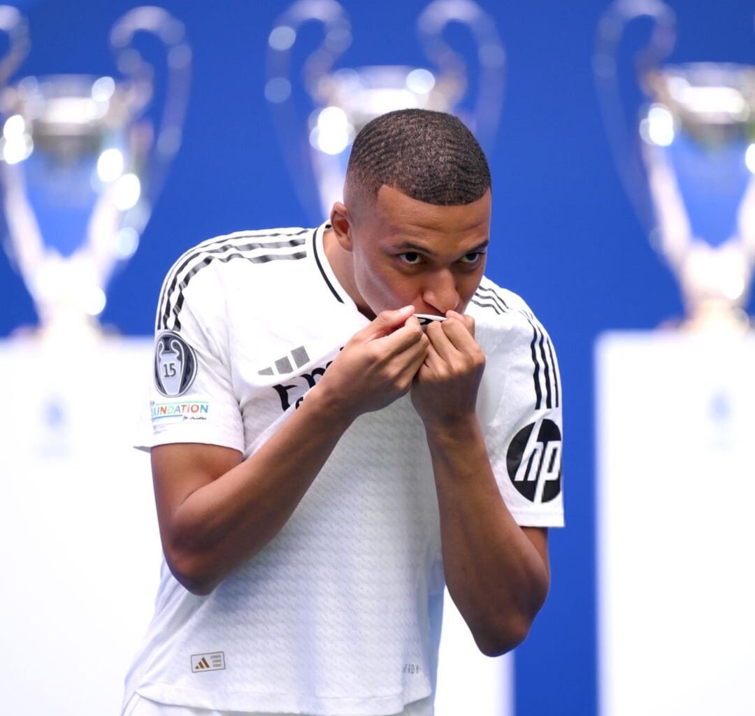 Photos from Kylian Mbappe's presentation.