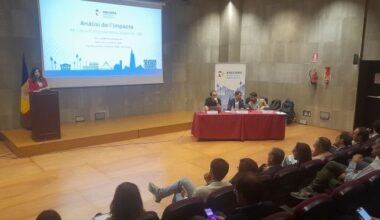 Professionals liberals alerten de la saturació d'alguns sectors i els problemes per recuperar talent