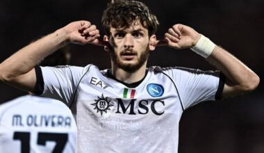 [Di Marzio] Kvaratskhelia will remain at Napoli this season whether he extends or not. Napoli and Conte consider him unsellable.