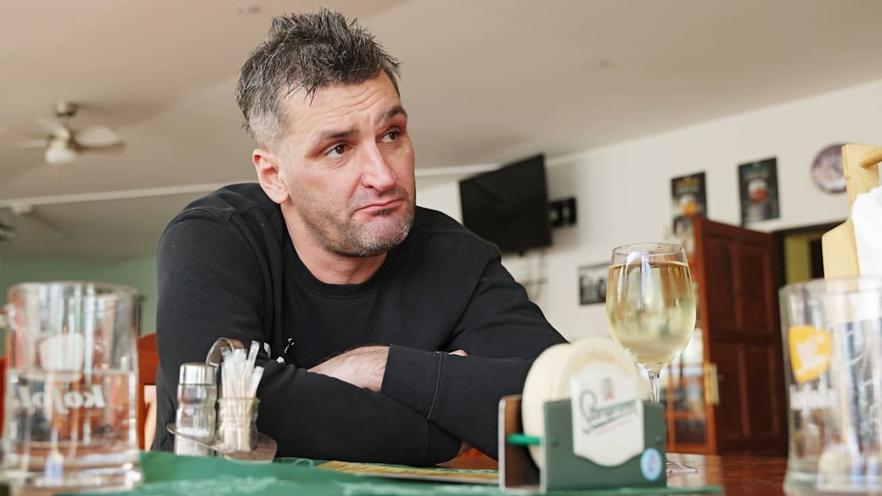 Martin Fenin: "Sauf mich zu Tode" - Hilferuf von Ex-Bundesliga-Star