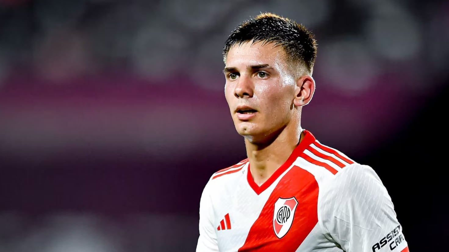 Real Madrid has offered €25 million for River Plate’s Franco Mastuono. The player would remain at River for another season.
