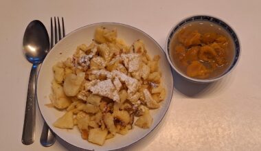 Austrian 'Kaiserschmarrn' with mirabell plum compote