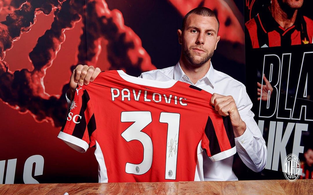 Pavlovic is here and he can’t hide his happiness 🤩