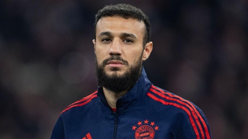 United have agreed a fee with Bayern for Mazraoui. Around €25m + add-ons. United have also agreed personal terms with the Moroccan. The only thing missing for the deal to go through is an agreement on personal terms between West Ham and Wan-Bissaka. United and West Ham have already agreed a fee