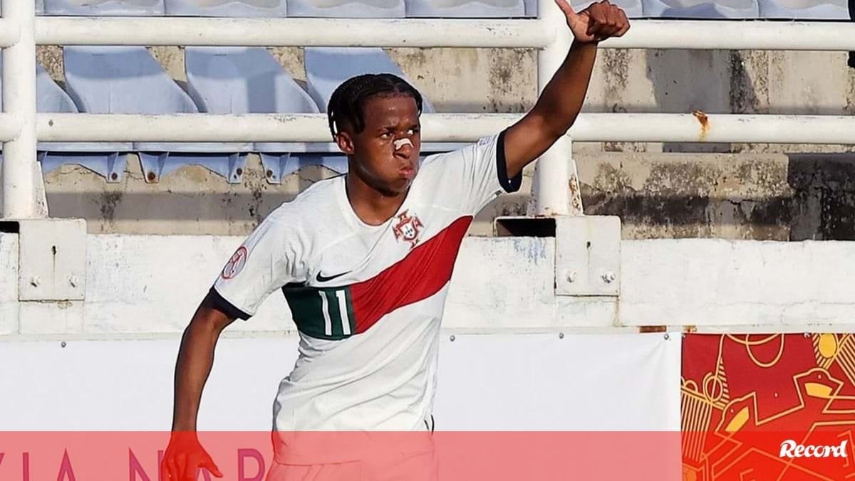 Cardoso Varela 'raptado' por alegados agentes: FC Porto faz queixa à FIFA