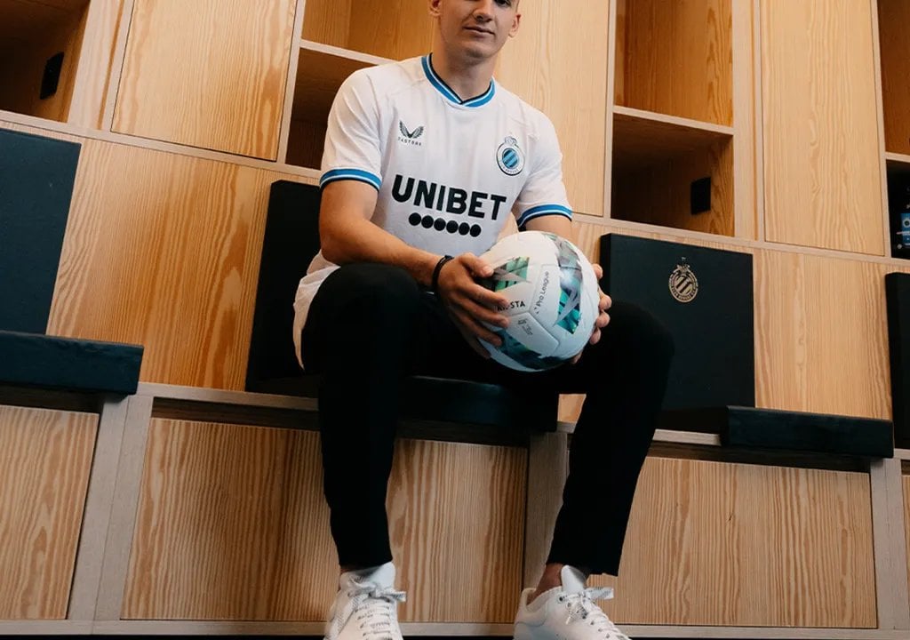 Offiziell: Christos Tzolis unterschreibt beim FC Brügge