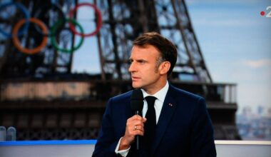 Emmanuel Macron annonce qu'il ne nommera pas de nouveau gouvernement avant la fin des JO, "mi-août"