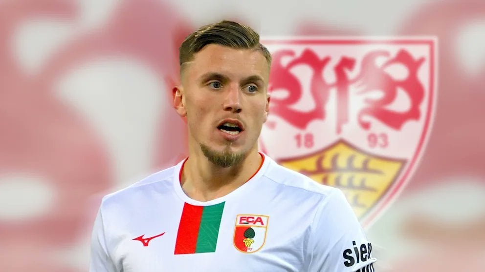 Der VfB Stuttgart hat sein Angebot beim FC Augsburg für Stürmer Ermedin Demirovic auf 18 Mio. € erhöht. Der FCA fordert weiter 25 Mio. €, was der VfB nicht bezahlen will. Gut möglich, dass sich beide Klubs am Ende in der Mitte treffen. Stuttgart gibt auf jeden Fall Vollgas