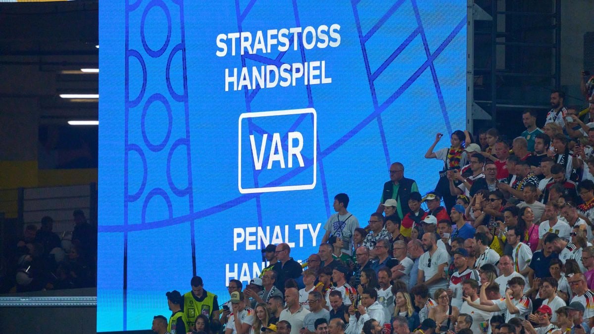 Supercup: DFL testet den Chip im Ball